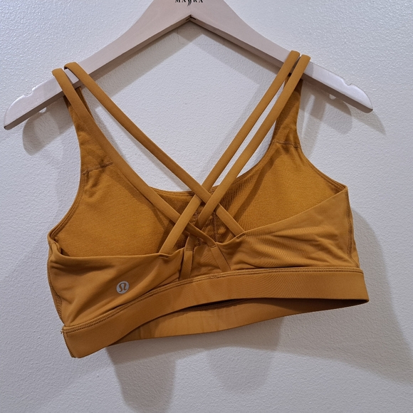 Lululemon gym bra - Picture 2 of 5
